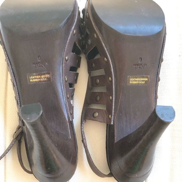 Isabella Fiore Cut-Out Studded Leather Sandals - Picture 15 of 15